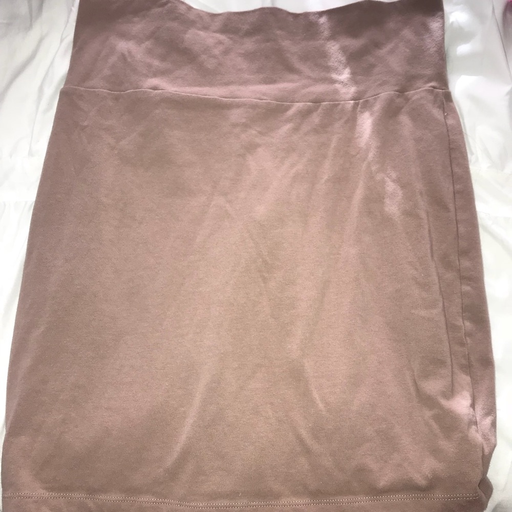 Blush pencil skirt